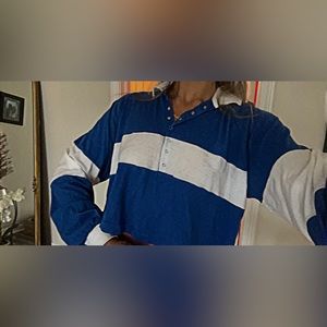 😍💘 The Cutest Urban Outfitters Blue/ White Strip Long Sleeve Crop Top